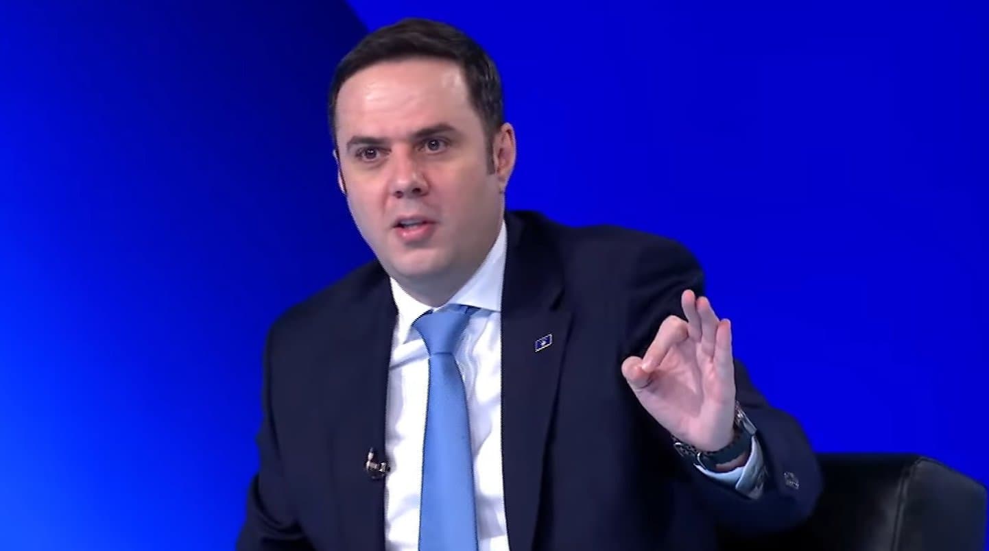 Lumir Abdixhiku tregon se a ka vend Vjosa Osmani në LDK?