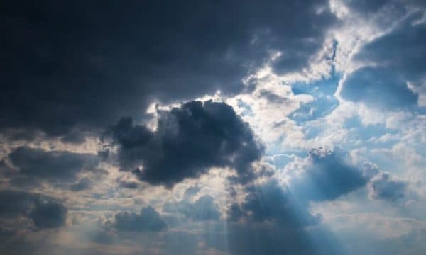 E shtunë pranverore me temperatura deri në 12 gradë Celsius