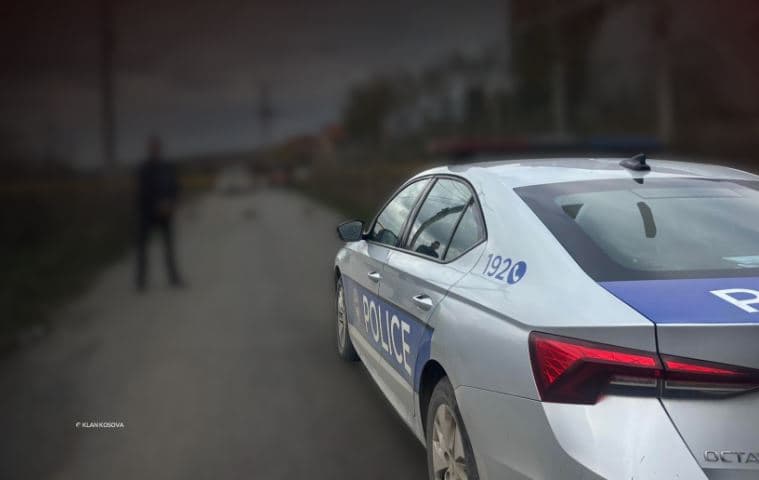 Gjendet pa shenja jete një grua në Prishtinë, trupi dërgohet në obduksion