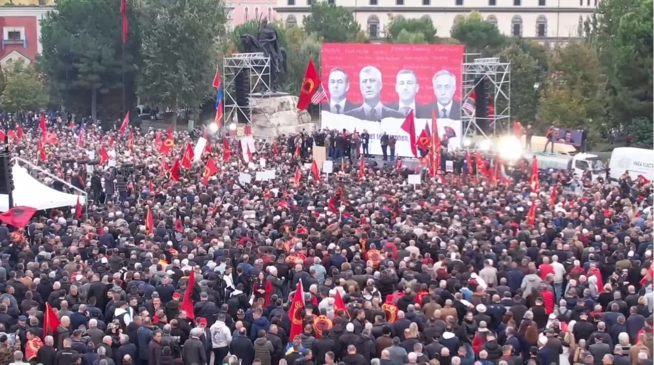 VLEN-i "i bindet" Mickoskit, kundërshton protestën e veteranëve në Shkup