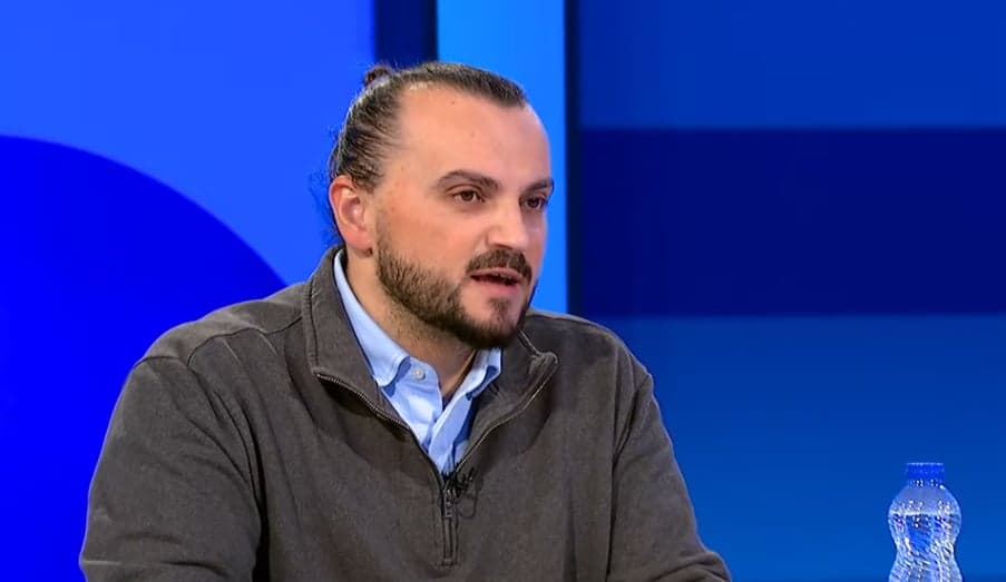 Aktakuza e ngritur, Zeqiri zbulon emrat e të akuzuarve për Masakrën e Reçakut (VIDEO)