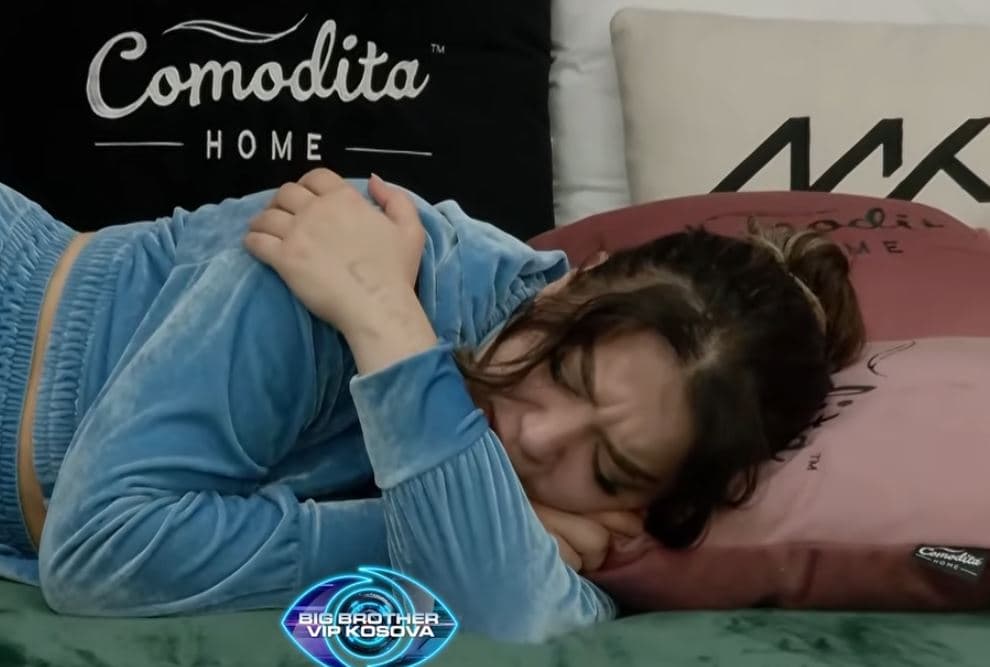 "Kam dalë femër e fëlliqur", Alba nuk i ndal lotët (VIDEO)