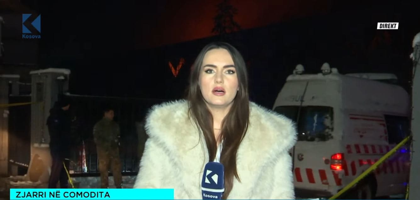 Zjarri në një depo të Comoditas: Evakuohet stafi, nuk ka të lënduar (VIDEO)