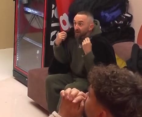 Arditi shpreh pakënaqësitë e tij rreth lojës (VIDEO)