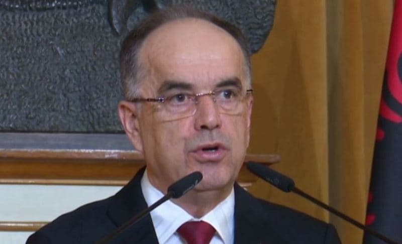 Presidenti Begaj liron nga detyra pesë ambasadorë, emëron dy të rinj
