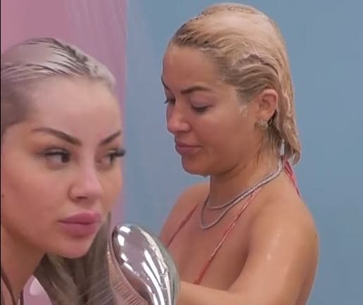 Dolce dhe Benita nisin ditën në dush (VIDEO)