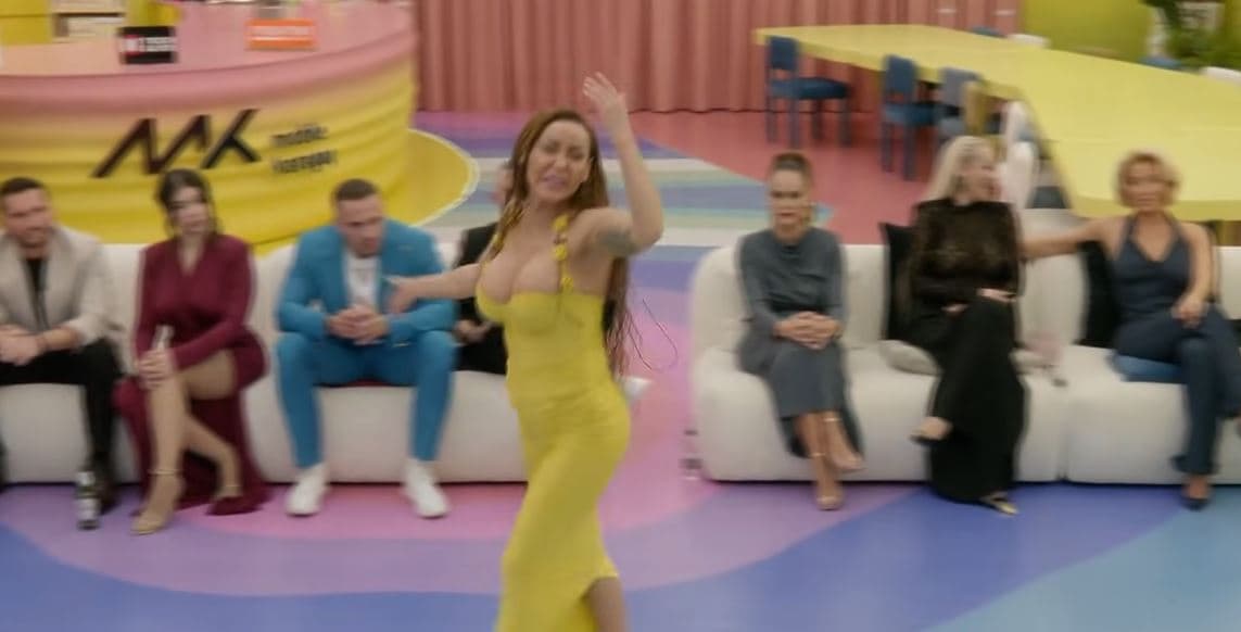 "Eca në shtëpi, boll mo", Fjolla e përlotur në dhomën e rrëfimeve (VIDEO)
