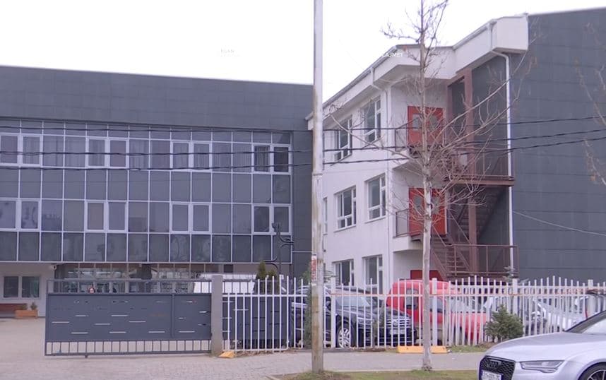 Ligjërata për (pa)drejtësinë: Nxënësve iu fol edhe për Hashim Thaçin (VIDEO)
