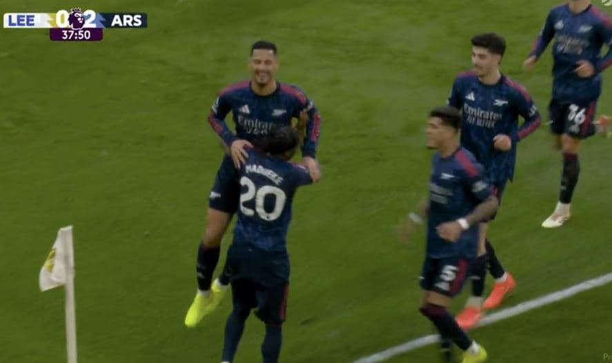 Arsenali prapë gol nga korneri (VIDEO)
