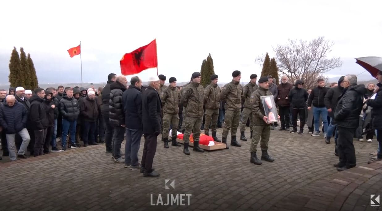 Mërzia e madhe - Babë e bijë vdesin brenda gjysmë ore (VIDEO)