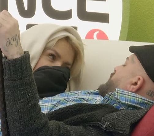 “Pse e lejove të të prekte?” – Dolce shpreh xhelozi ndaj Albës (VIDEO)