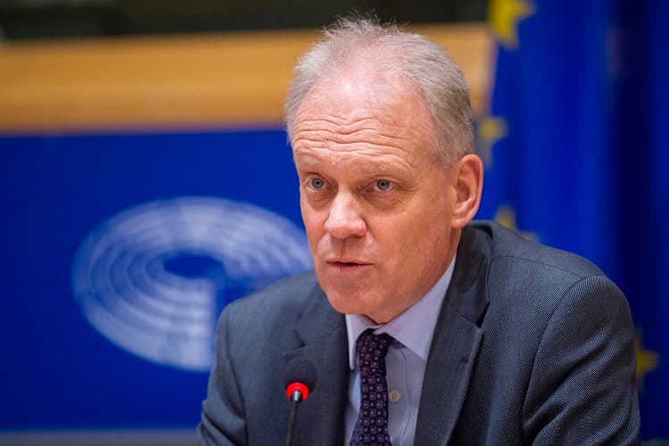 BE nis heqjen e masave kufizuese ndaj Kosovës, pritet lirimi i mbi 400 milionë eurove