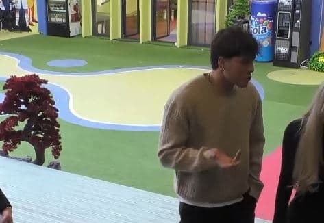 Klodi vë në pikëpyetje pëlqimin e Benitës (VIDEO)