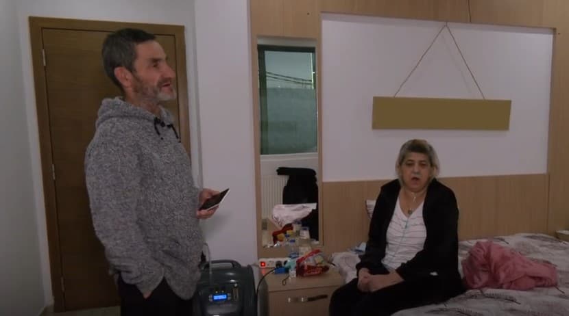Përmbytjet në Mitrovicë: Familjet vendosen në hotel, ankohen për ndihma (VIDEO)