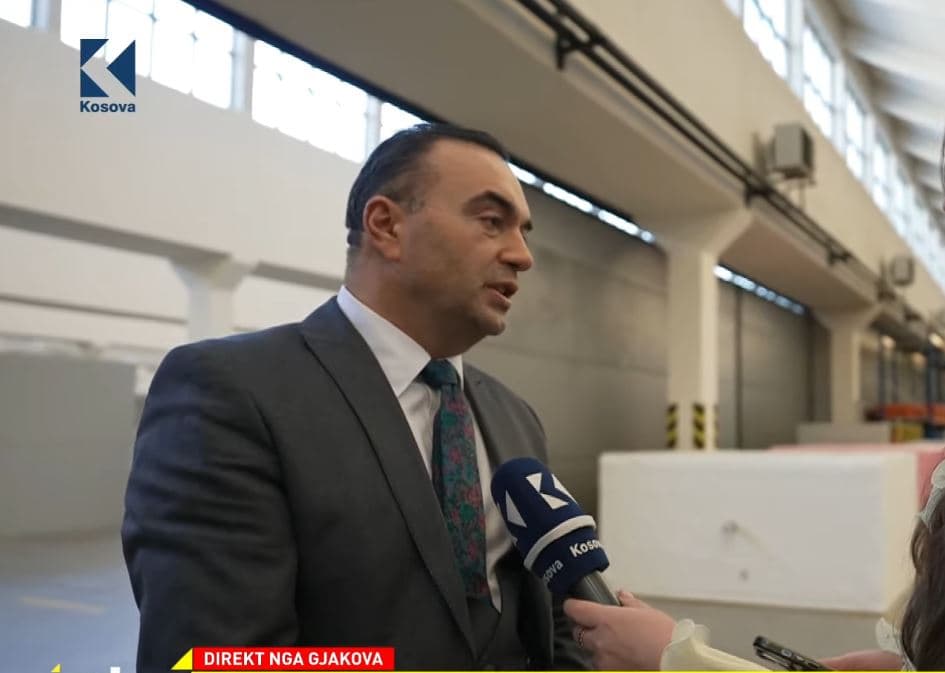 Rafuna: Ia heq kapelën Shkëlqim Devollit për rikthimin e shpejtë të prodhimit në Comodita Home