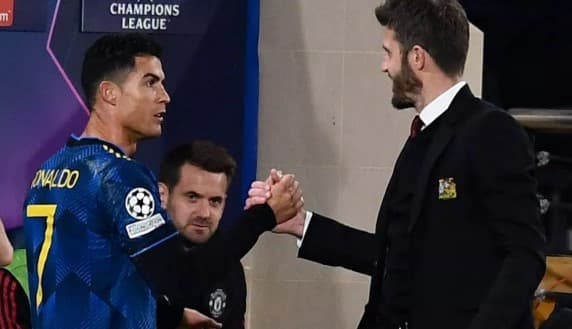 Ronaldo në vitin 2021: Carrick mund të bëhet një trajner i shkëlqyer