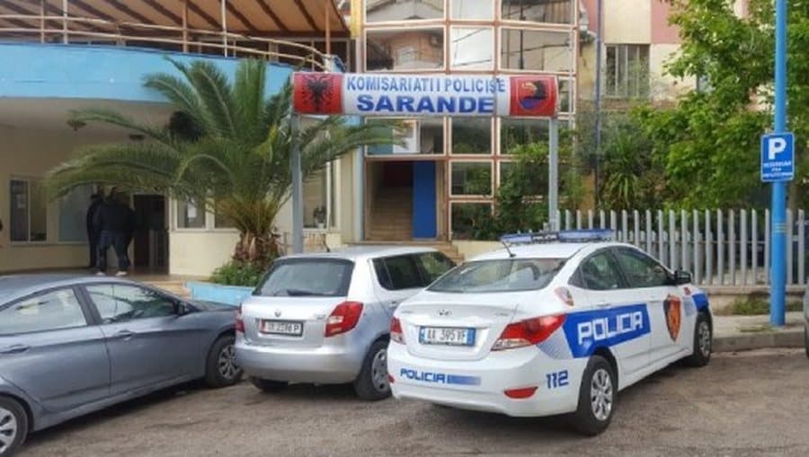 Sherr me thika në Sarandë, dy të plagosur – njëri niset drejt Tiranës