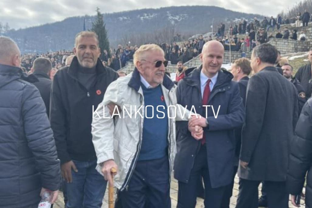 Zëri i Masakrës së Reçakut: William Walker nderon 45 shqiptarët e vrarë (VIDEO)