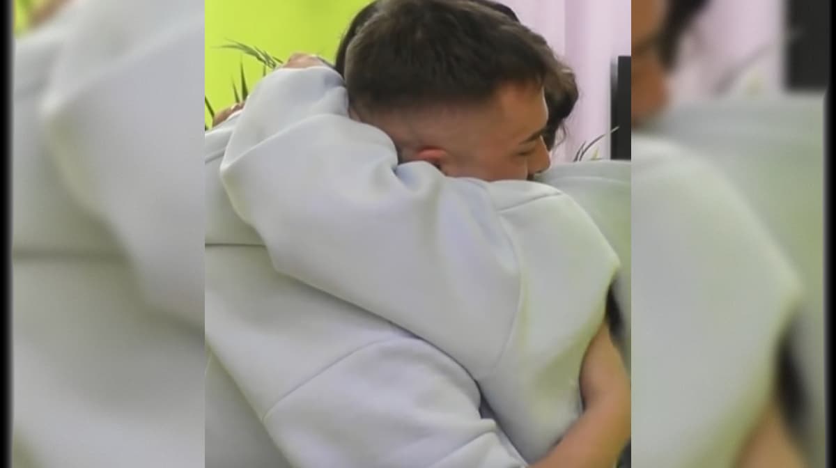 "Bëhu e fortë, fitoje lojën", i thotë Limi Albes para se të largohet (VIDEO)