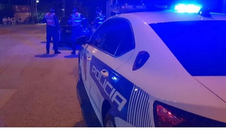 Sherr me çekiç mes shoferëve në rrugën Mamurras–Krujë, vdes 57 vjeçari