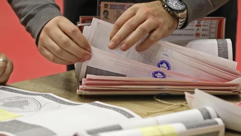 Ankesa e PDK-së për fletëvotimet me postë shpallet e pasafatshme edhe nga Supremja
