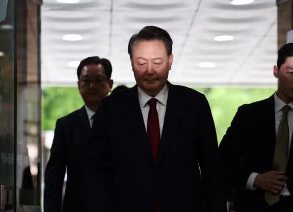 Vendimi për ligjin ushtarak, ish-presidenti i Koresë së Jugut dënohet me 5 vjet burgim