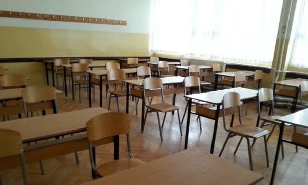 Shkak mungesa e ngrohjes, shkolla "Mihal Grameno” në Fushë Kosovë shtyn nisjen e mësimit