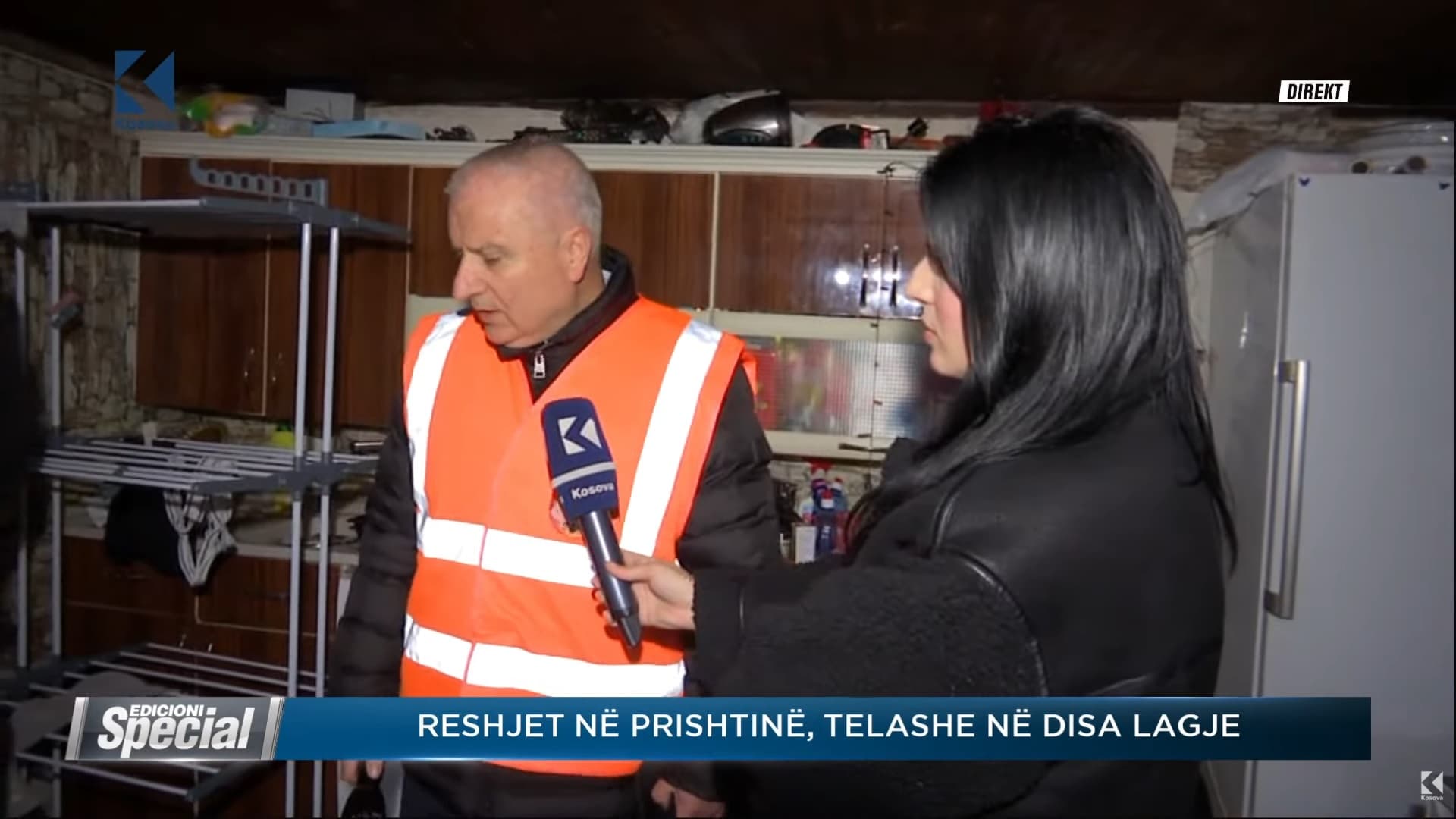 Problemet nga të reshurat, Drejtoria e Emergjencave në Kryeqytet evakuon një familje (VIDEO)