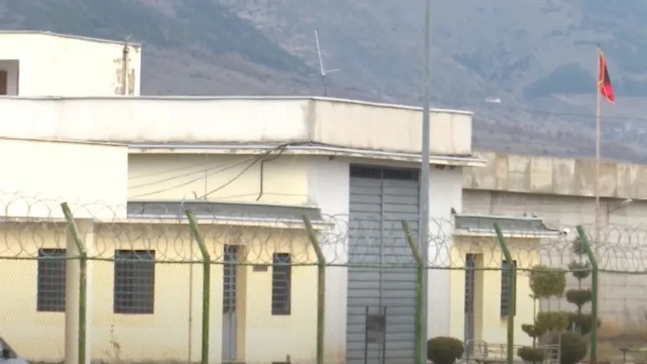 Qeveria shqiptare miraton Amnistinë Penale: 447 të burgosur lirohen, ulet dënimi për 853 të tjerë