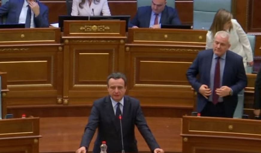 Albin Kurti betohet para deputetëve për të udhëhequr Qeverinë e Kosovës