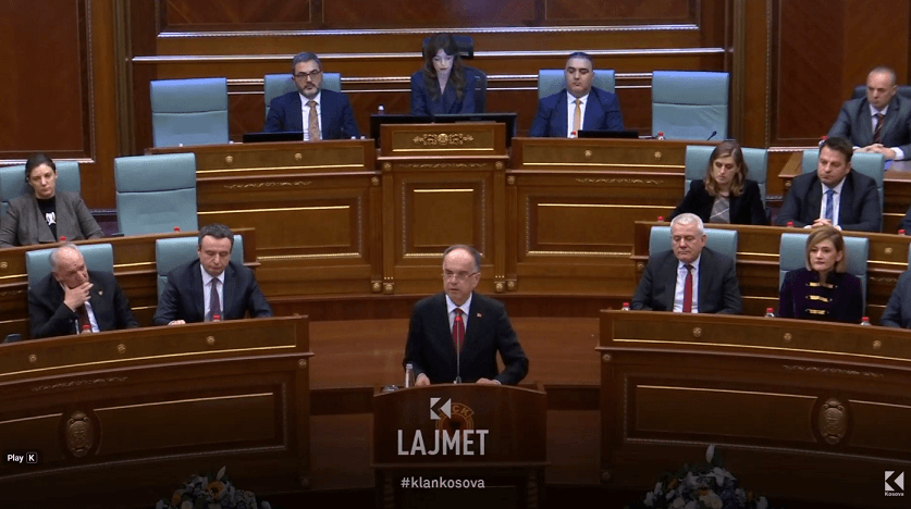 Begaj në Kuvend: Akuzat e prokurorisë na fyejnë të gjithëve (VIDEO)