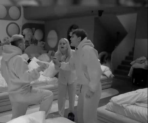"Kuku me kon paskam nejt deri sot", Benita e zhgënjyer me Labin (VIDEO)
