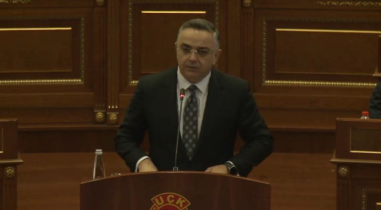 Tahiri: Qeveria e nisi mbrapsht Reformën e Administratës Publike