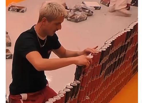 “Muri im kinez u shkatërrua”, Londrimi në moment të vështirë në lojë (VIDEO)