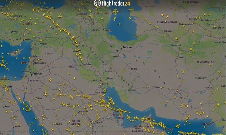 Qielli mbi Iran 'boshatiset' pas sulmeve të Shteteve të Bashkuara dhe Izraelit