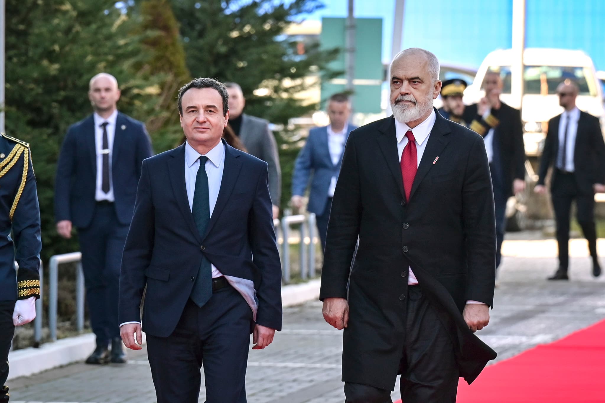 Thellimi i bashkëpunimit Kosovë-Shqipëri, në fokus të takimit Kurti-Rama