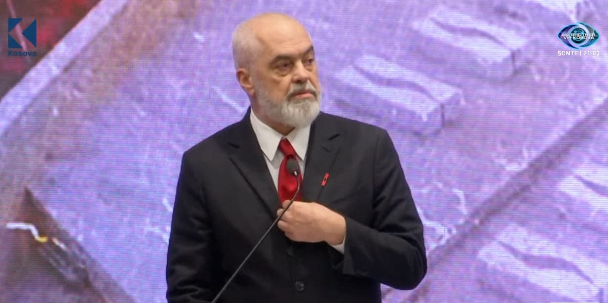 Rama: Nëse dënohen krerët e UÇK-së, të arrestohen edhe Clinton e Blair