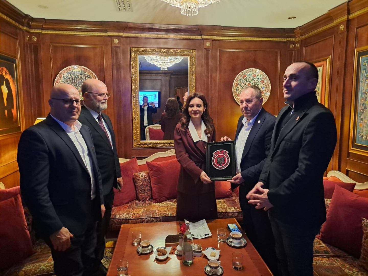 Takimi me Spiropalin, përfaqësuesit e OVL UÇK-së kërkojnë drejtësi për luftën çlirimtare