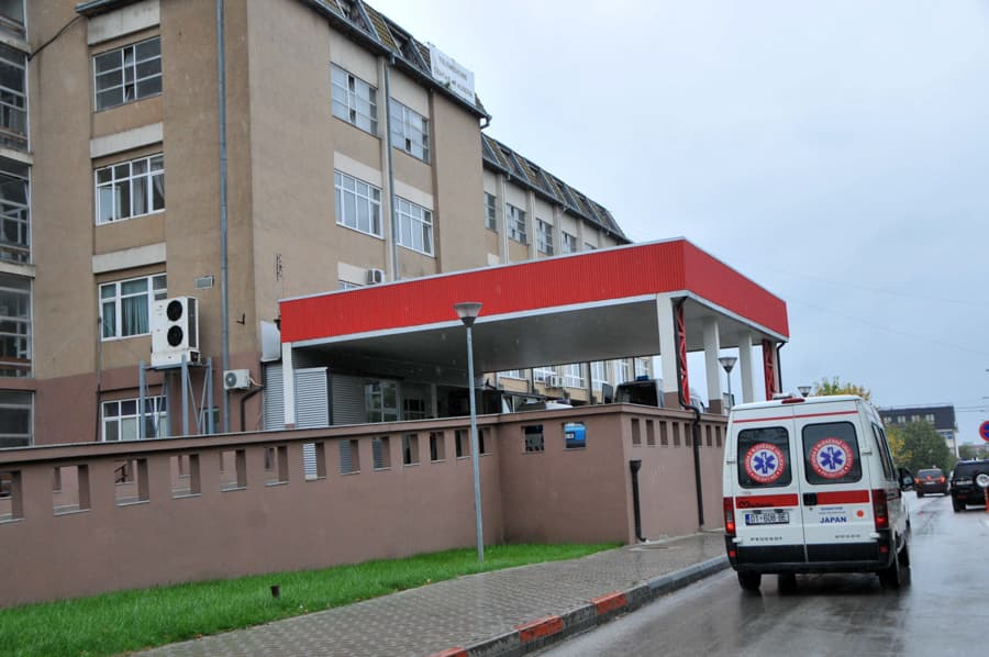 ShSKUK jep detaje për vdekjen e 73-vjeçares – gjendja e të dyshuarës mbetet e rëndë