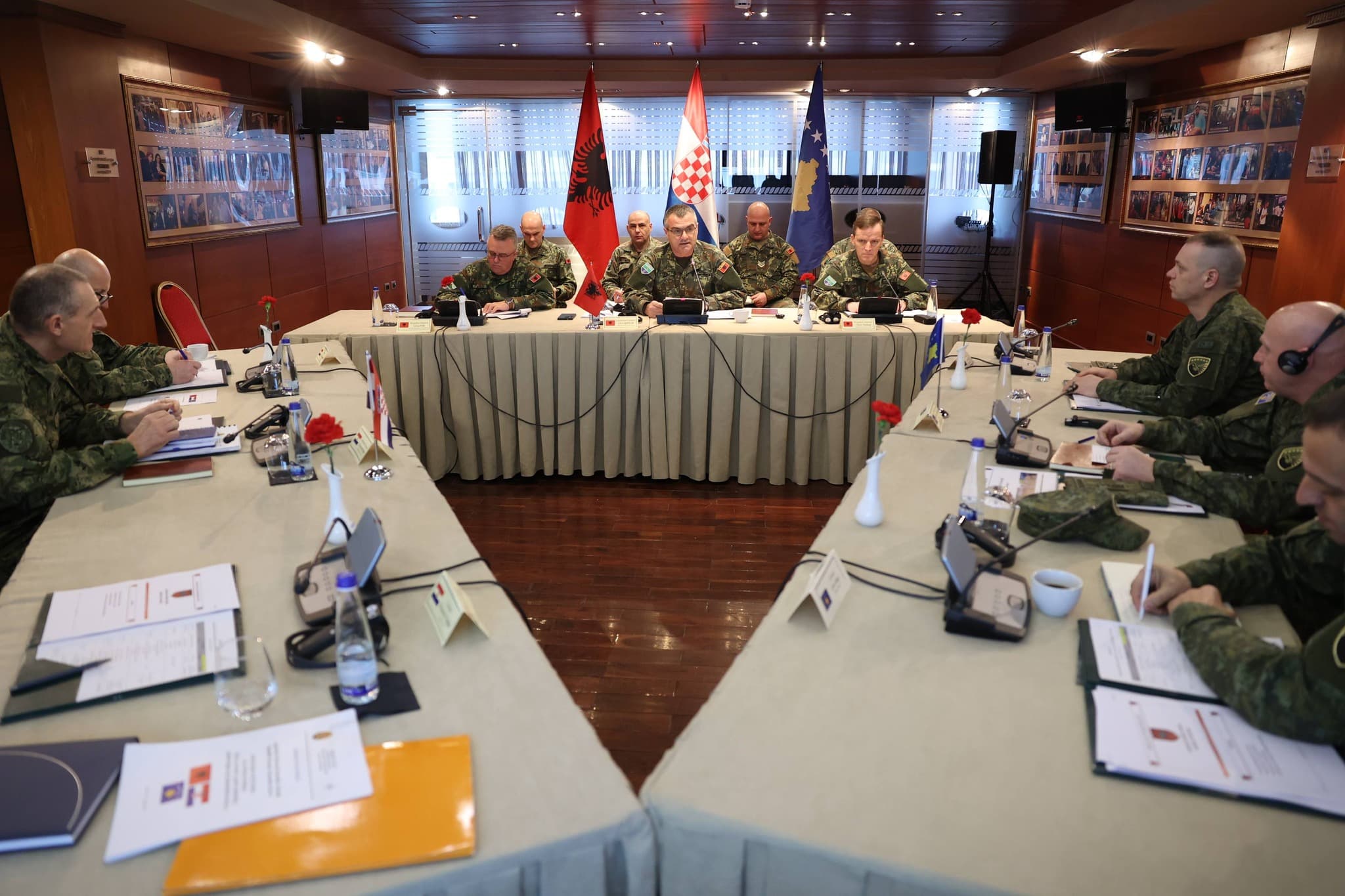 Nis takimi trelateral i mbrojtjes mes Shqipërisë, Kosovës dhe Kroacisë