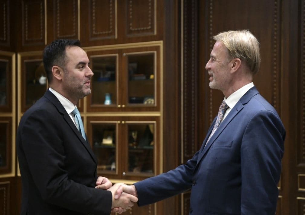 “Tani është momenti i Kosovës për të avancuar në rrugën drejt BE-së”, thotë Orav