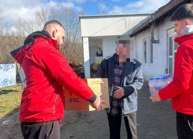 Ofrohet mbështetje për familjet e prekura nga vërshimet në Prishtinë