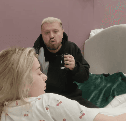 “Fëmijë i keq”, Labi vazhdon me akuzat ndaj Elijonës (VIDEO)