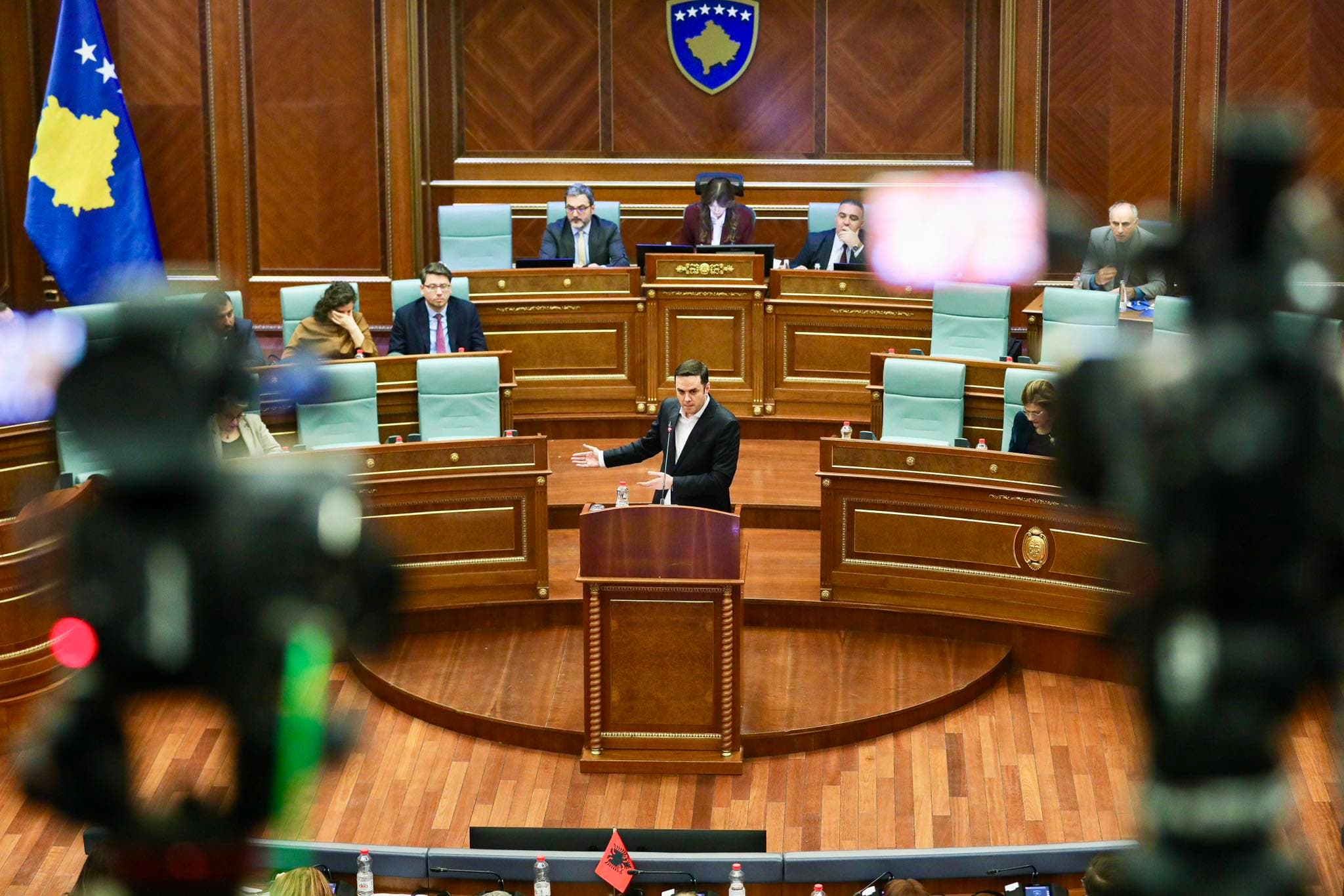 Buxheti 2026, Abdixhiku: I paplotë, joserioz dhe s’reflekton as vetë kabinetin qeveritar