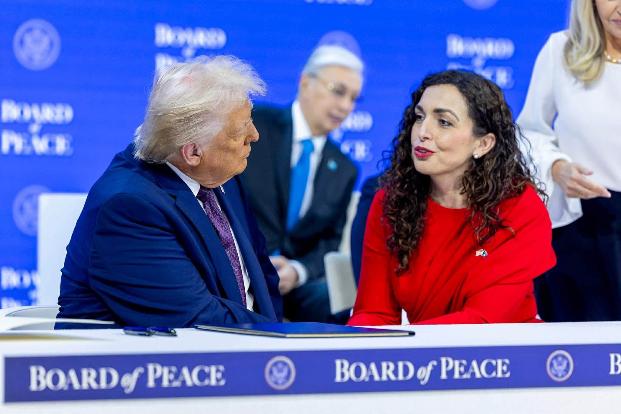 Presidentja Osmani falënderon Trumpin: Kosova do të qëndrojë gjithnjë krah ShBA-së