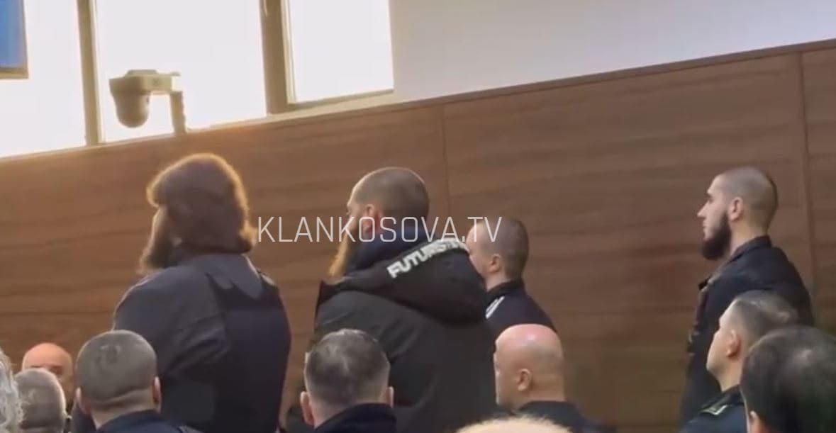 Deklarohen të pafajshëm të akuzuarit për vrasjen e policit Muhamet Lika (VIDEO)