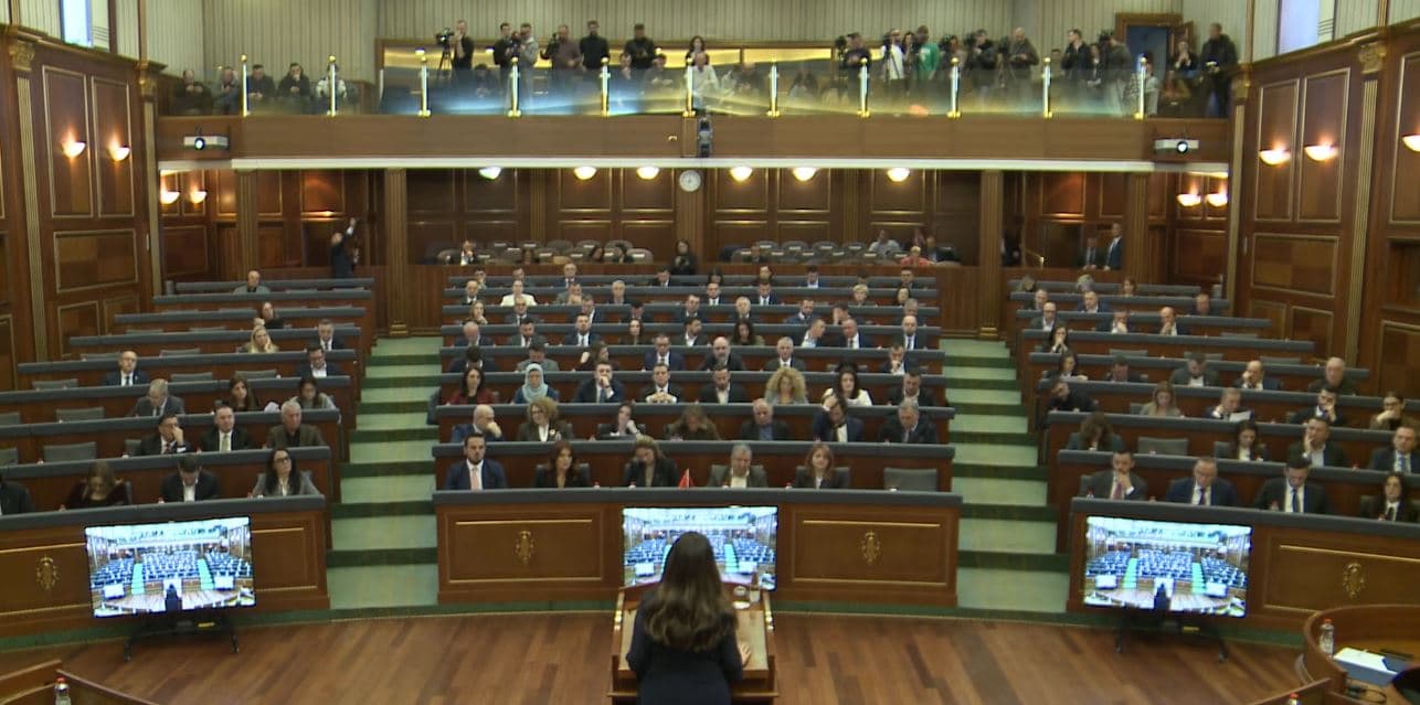 PDK dhe LDK paralajmërojnë se nuk do ta votojnë buxhetin