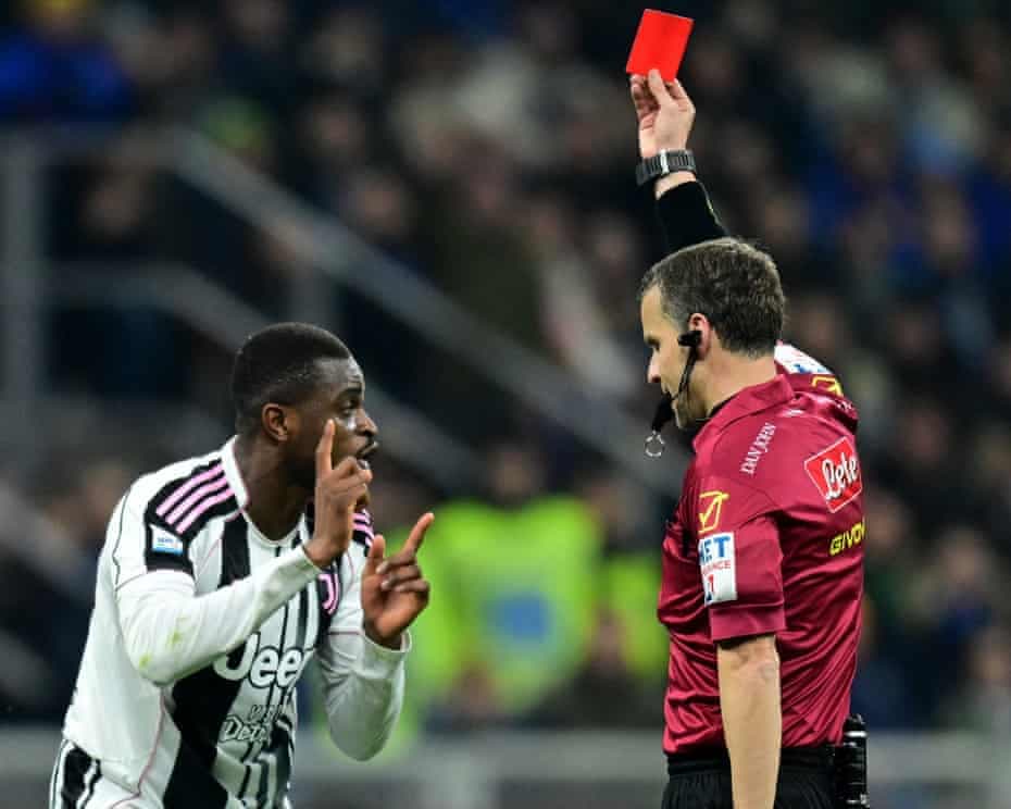 Kartoni i kuq që tronditi “Derby d’Italia”: La Penna drejt pezullimit, nën hetim kërcënimet me vdekje