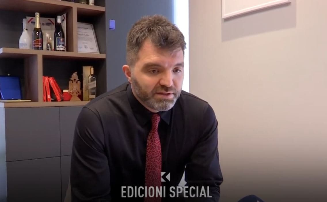 U aderua vonë në LDK, por mori mandatin e deputetit: Ermal Sadiku tregon qëllimet e tij (VIDEO)