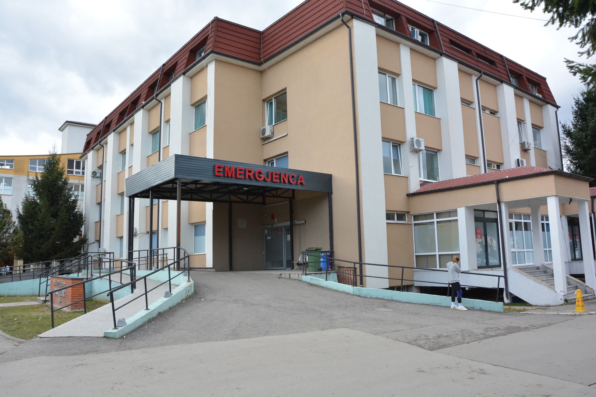 Vdes një pacient në Gjakovë, ishte në kujdes intensiv